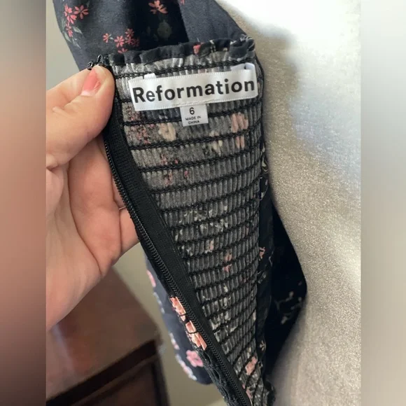 Reformation Cyprus Dress - Picture 10 of 10